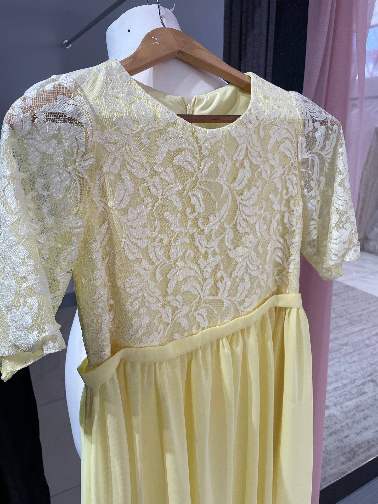 Lily Junior Half Sleeve Lace Age 14